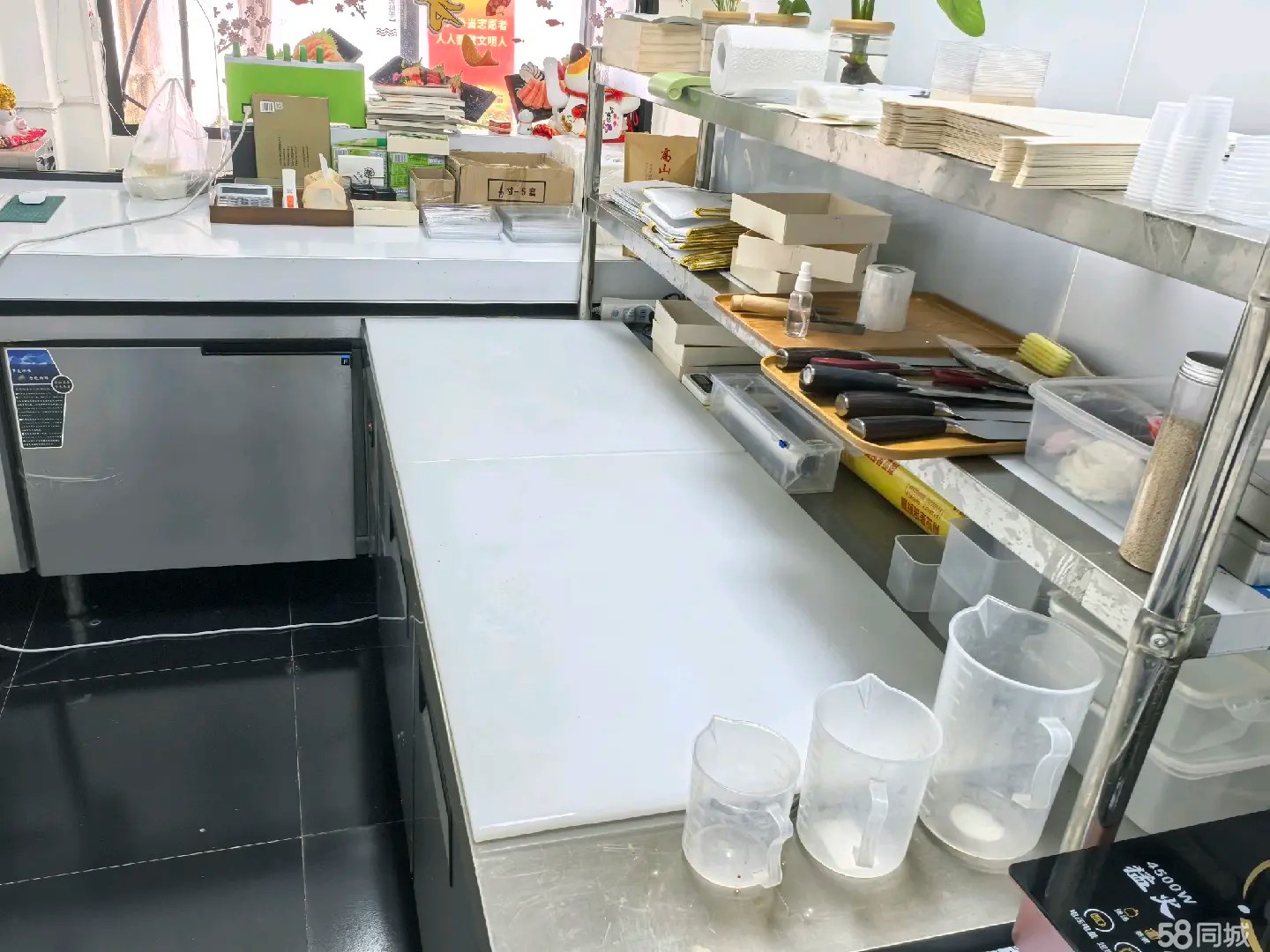 (转让)遵义市汇川区南京路国贸旁旺铺转让